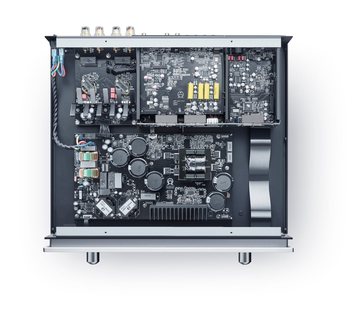 UFPD 2, 150 watts et entrées symétriques